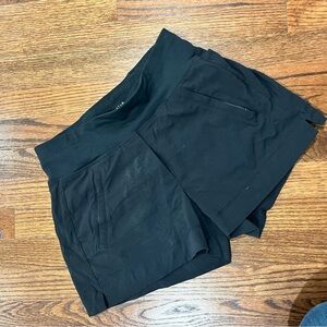 Athleta Black Trekkie North Shorts, XS